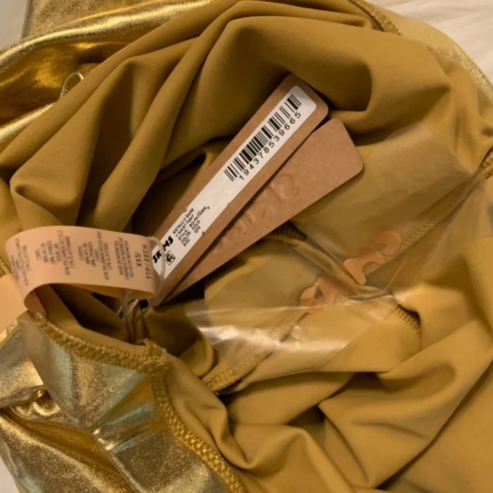 SKIMS NWT Swim Metallic V-Waist Pant Crop XXS Gold Scrunch Butt Ruching